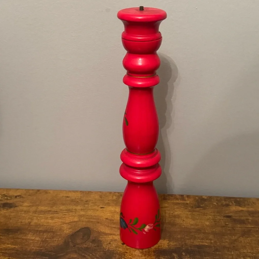 Vintage Tall Hand Painted Red Wooden‎ Pepper Mill Floral Folk Art Grinder